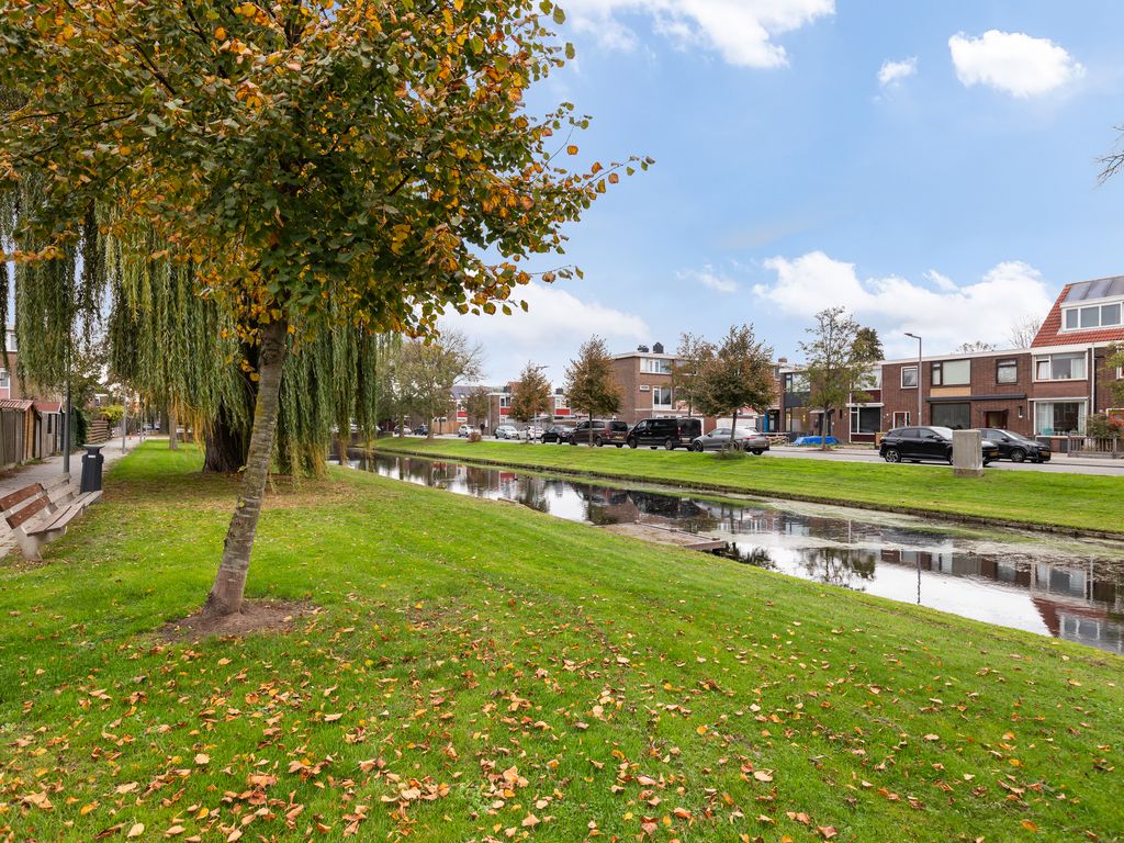 Sagiusstraat 72, Pernis