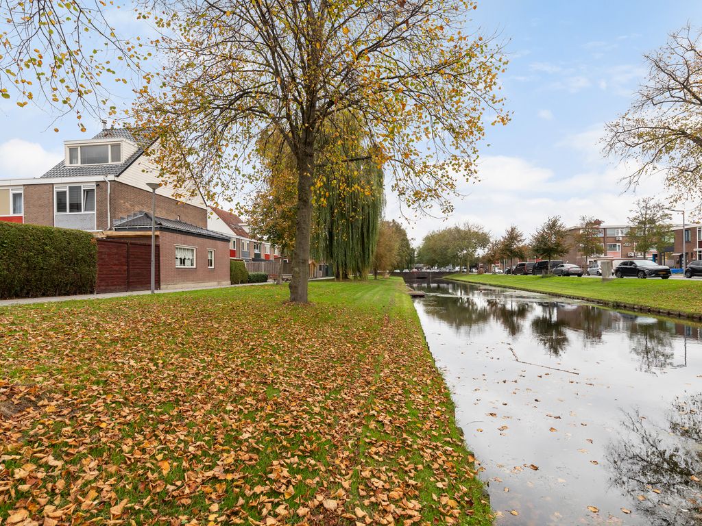 Sagiusstraat 72, Pernis