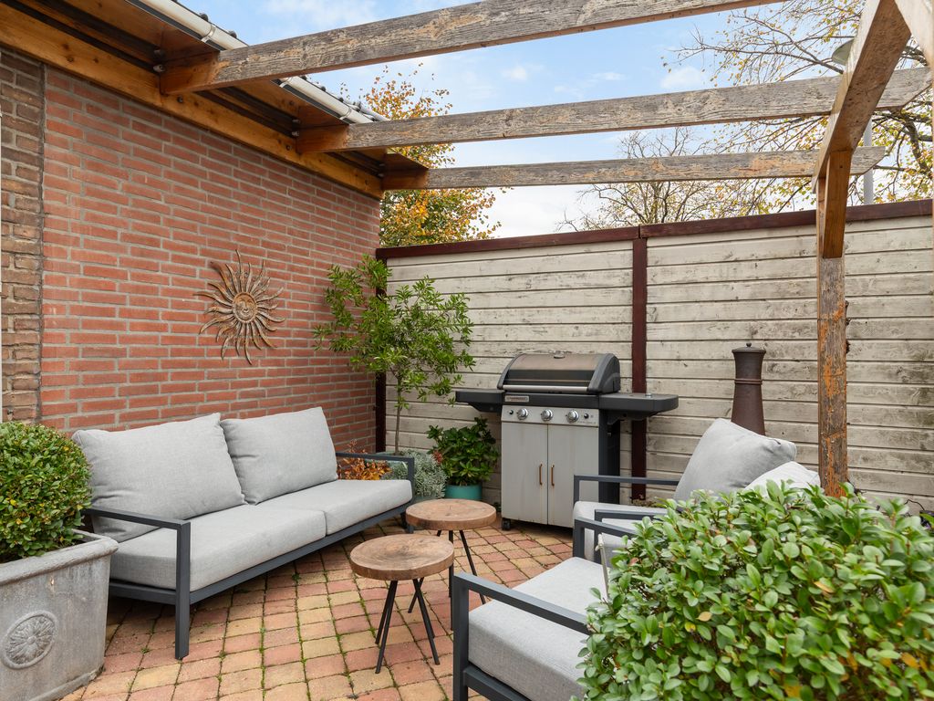 Sagiusstraat 72, Pernis