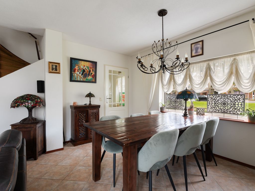 Sagiusstraat 72, Pernis