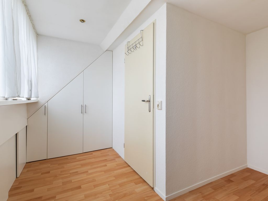 Sagiusstraat 72, Pernis