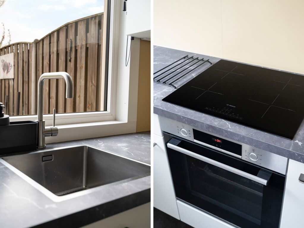 Vrijlandtstraat 64, Pernis