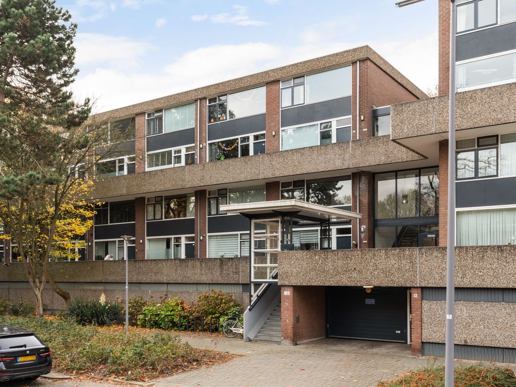 Kardoenhof 57, Hoogvliet