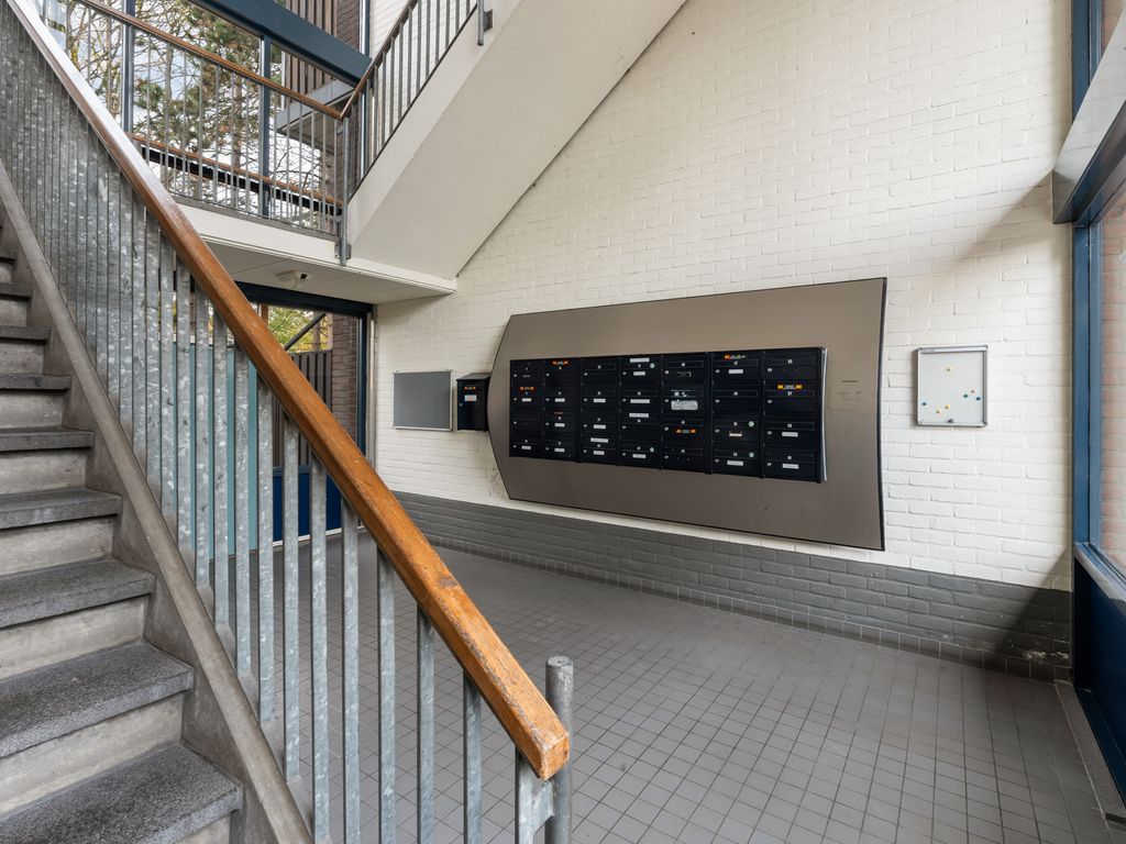 Kardoenhof 57, Hoogvliet