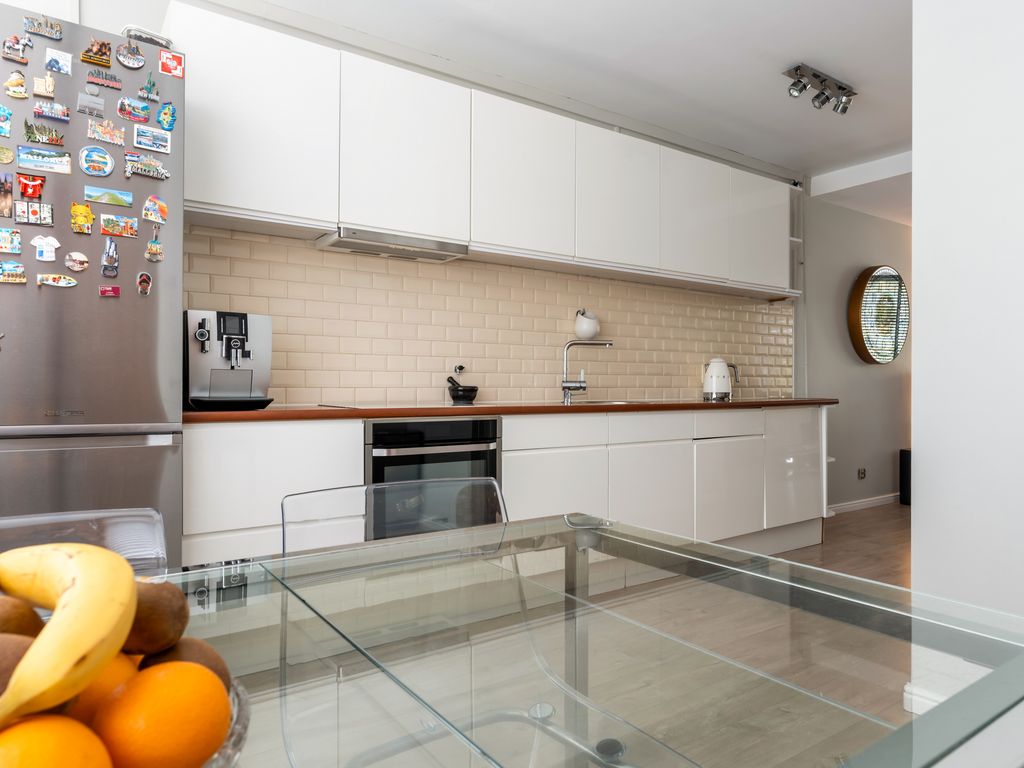 Kardoenhof 57, Hoogvliet