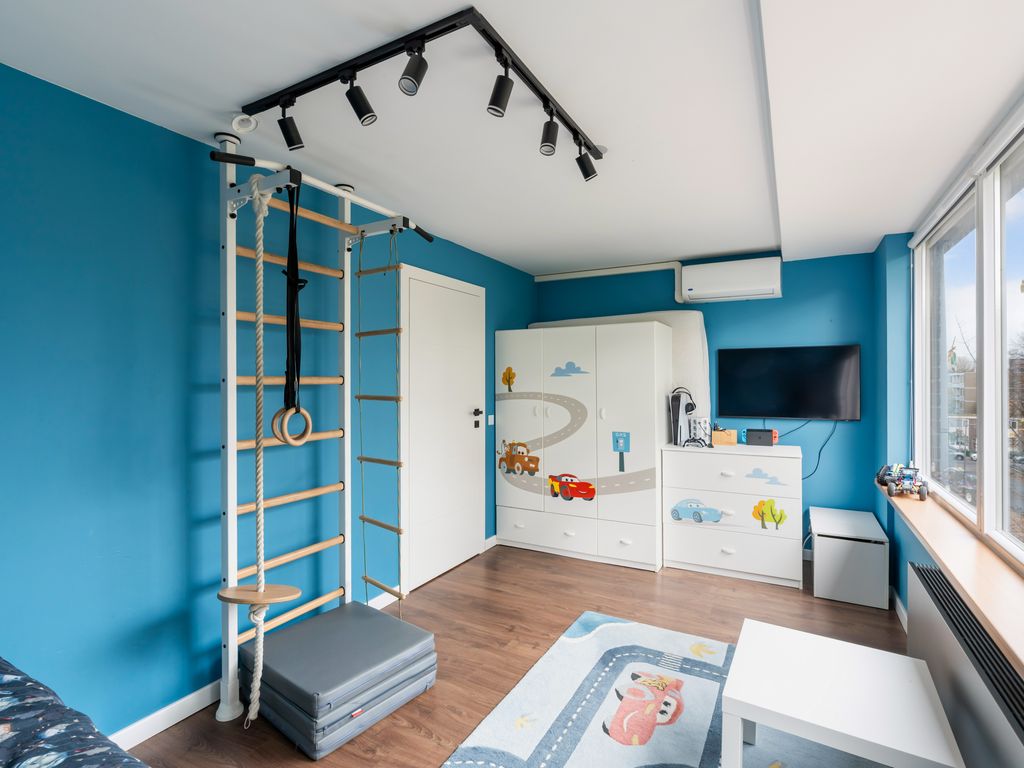 Kardoenhof 57, Hoogvliet