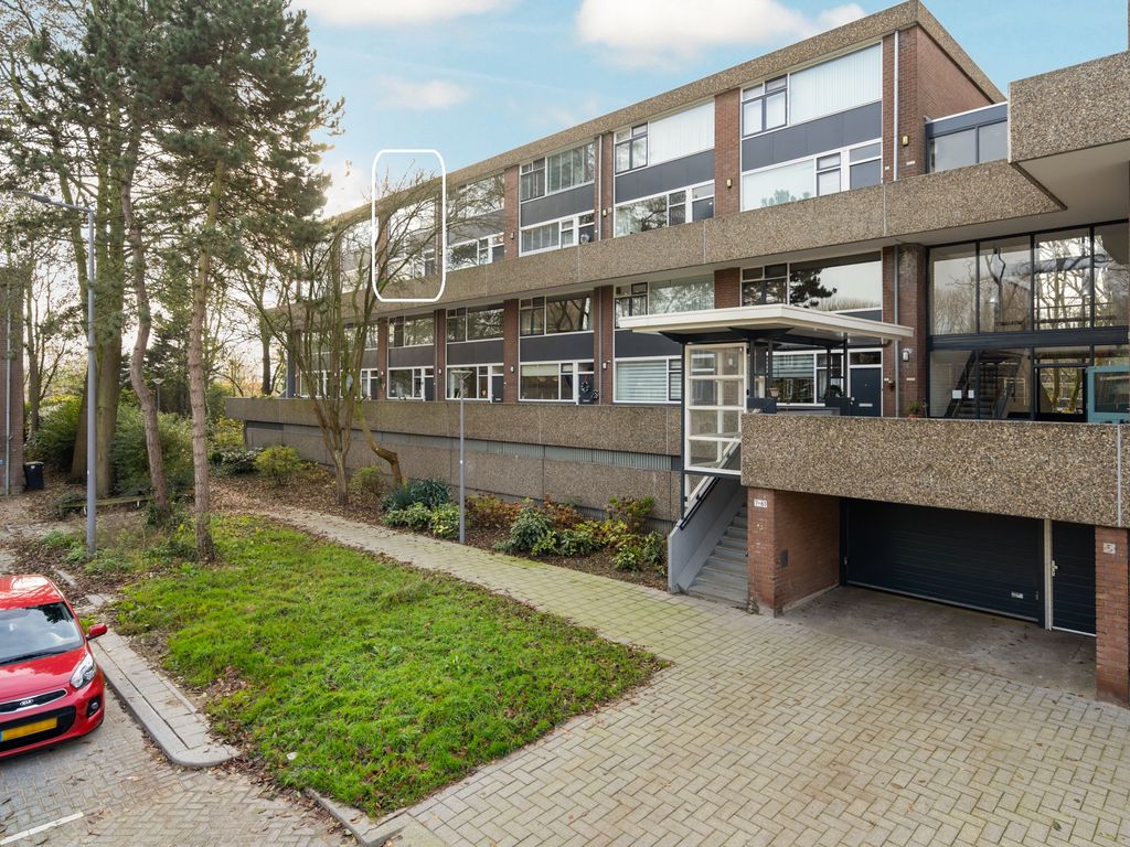 Kardoenhof 57, Hoogvliet