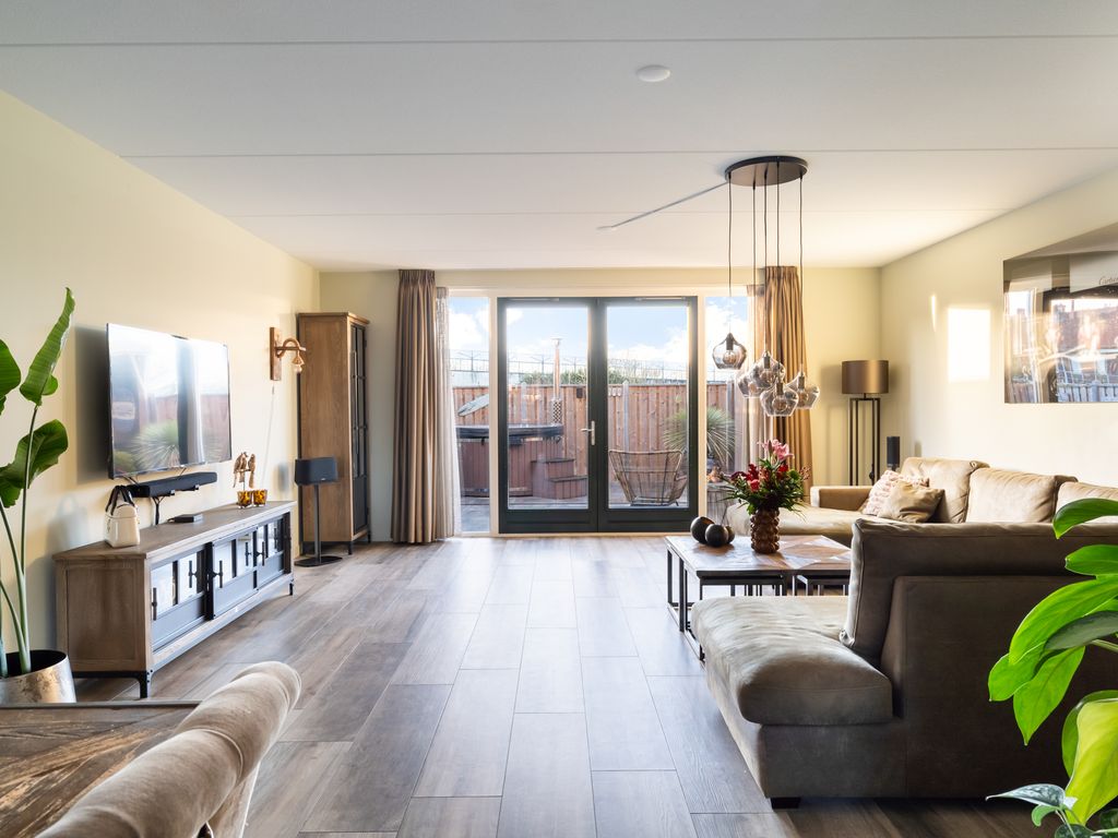 Vermaetweg 81, Pernis