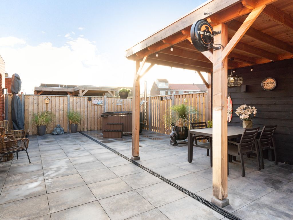 Vermaetweg 81, Pernis