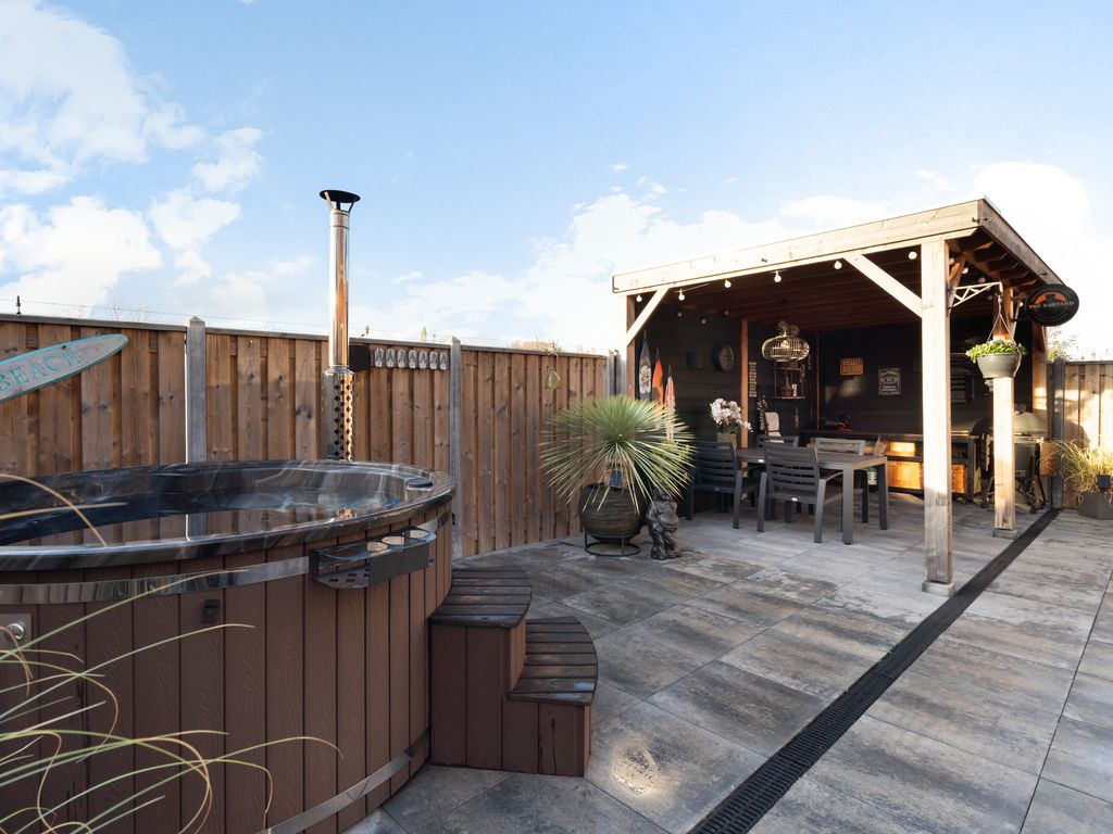 Vermaetweg 81, Pernis