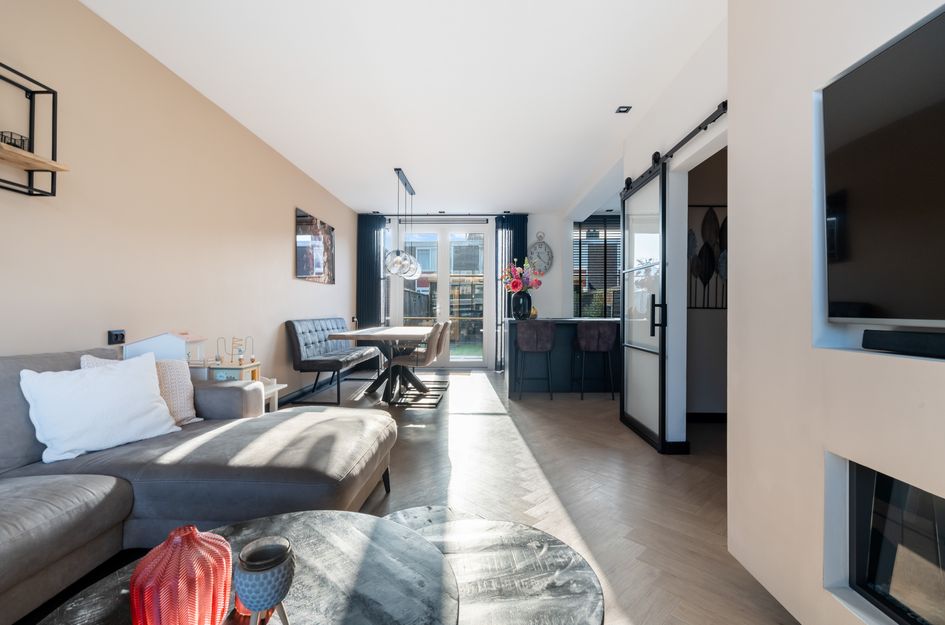 Cornelis van Dijckstraat 24