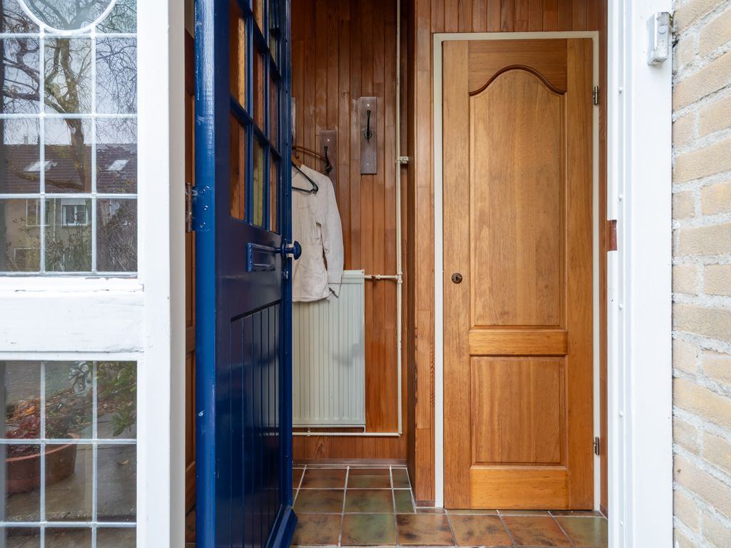 Paradijsvogelhoek 30, Spijkenisse