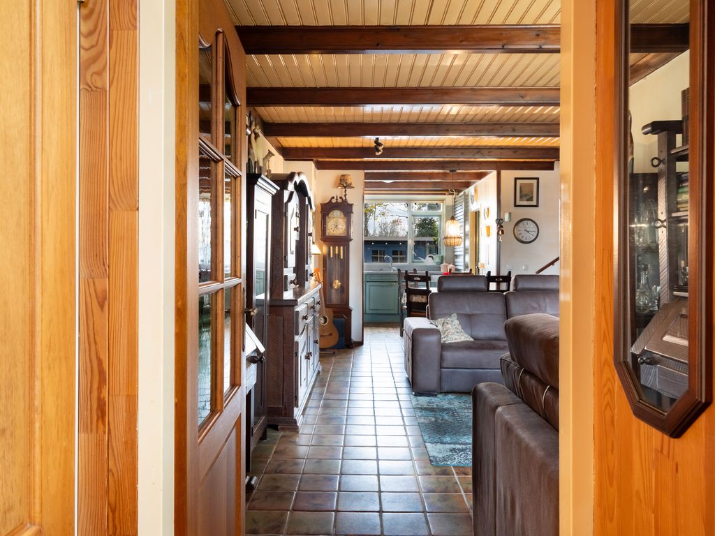 Paradijsvogelhoek 30, Spijkenisse