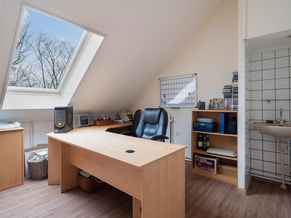 Paradijsvogelhoek 30, Spijkenisse