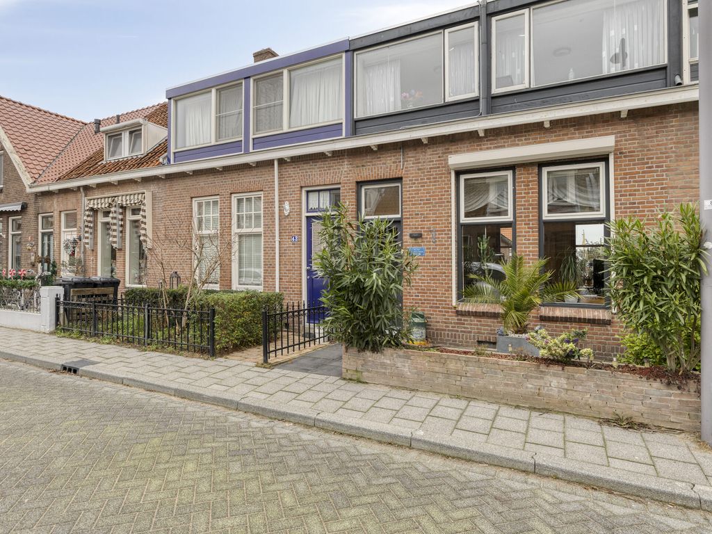 Murraystraat 41, Pernis