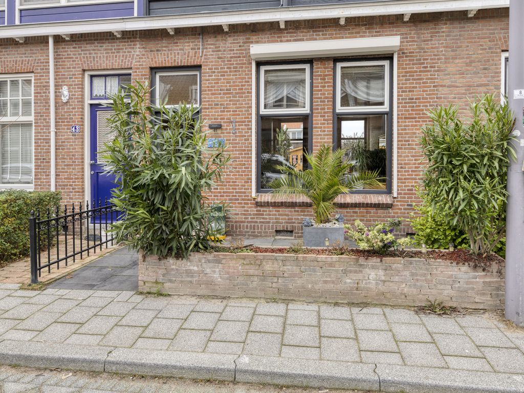 Murraystraat 41, Pernis