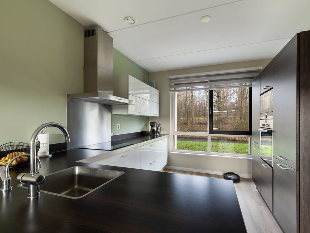 Langebakkersoord 40, Hoogvliet