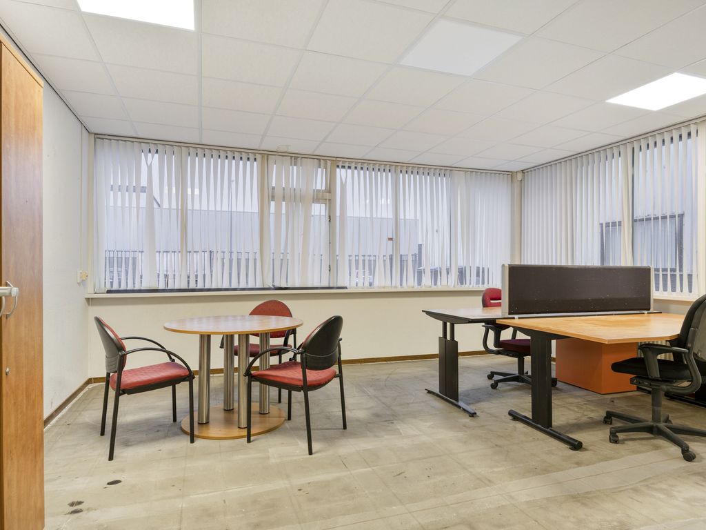 Tinnegieterstraat 7, Hoogvliet