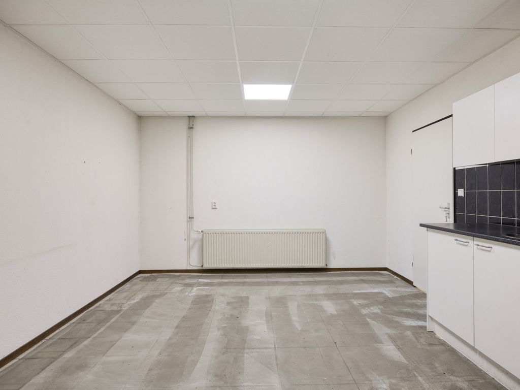 Tinnegieterstraat 7, Hoogvliet