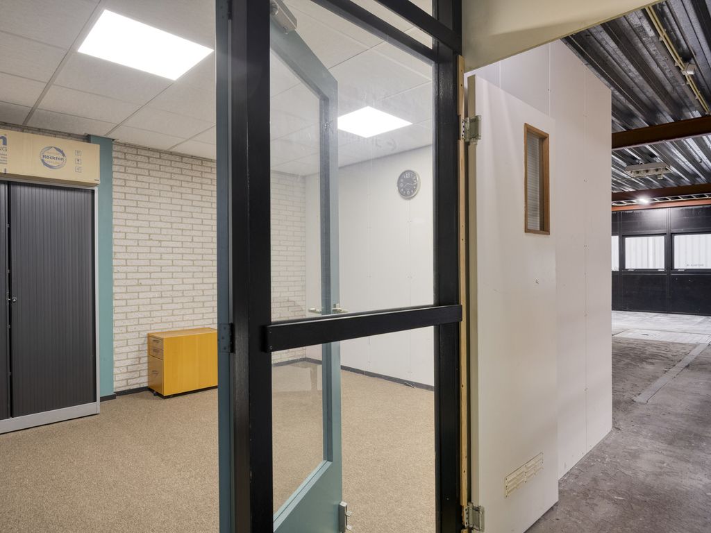 Tinnegieterstraat 7, Hoogvliet