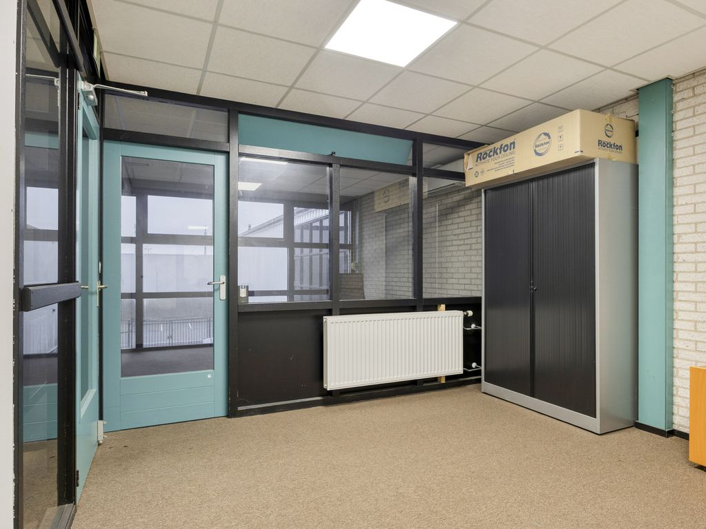 Tinnegieterstraat 7, Hoogvliet