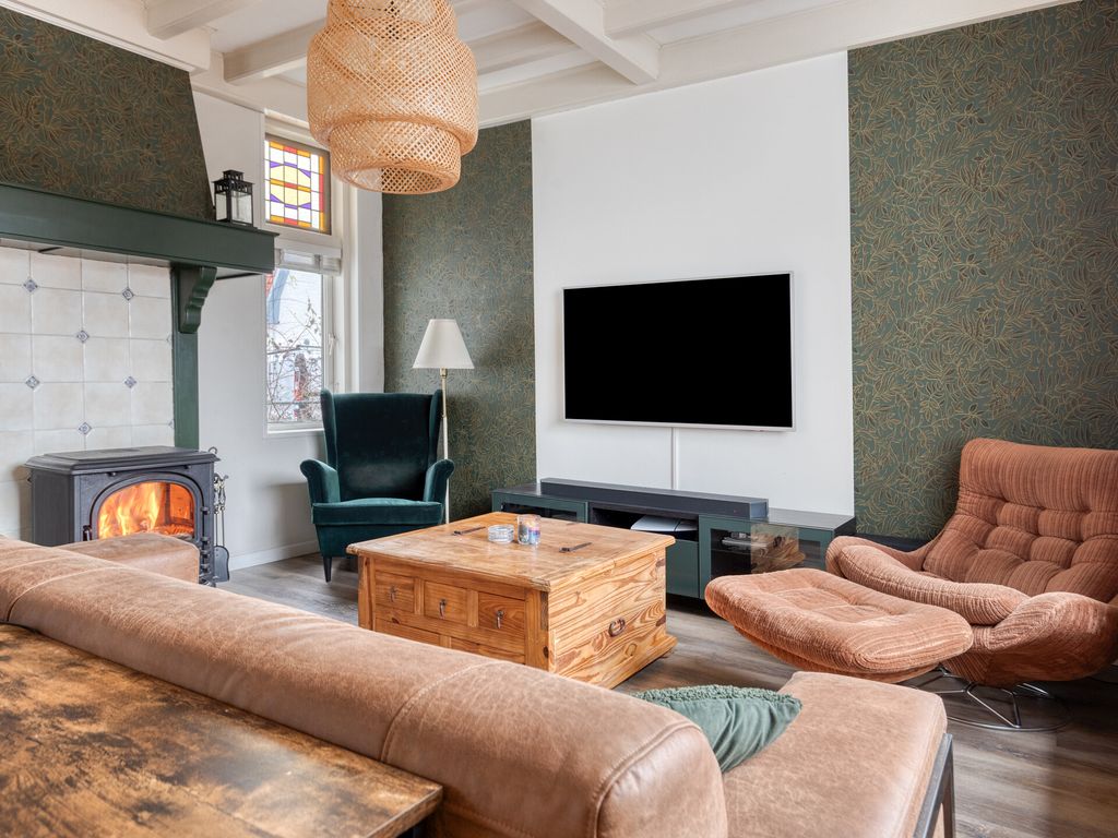 Pastoriedijk 296, Pernis