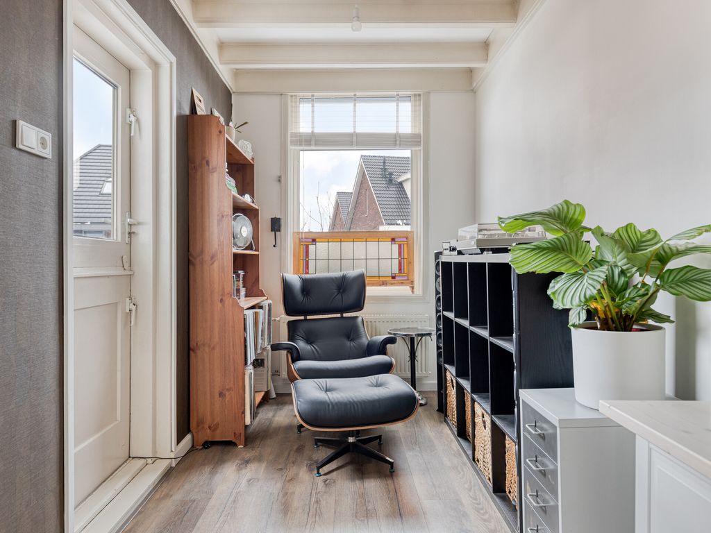 Pastoriedijk 296, Pernis