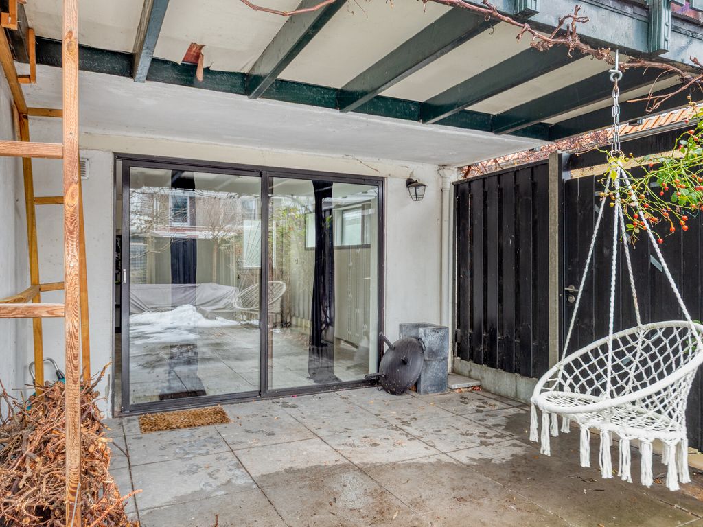 Pastoriedijk 296, Pernis