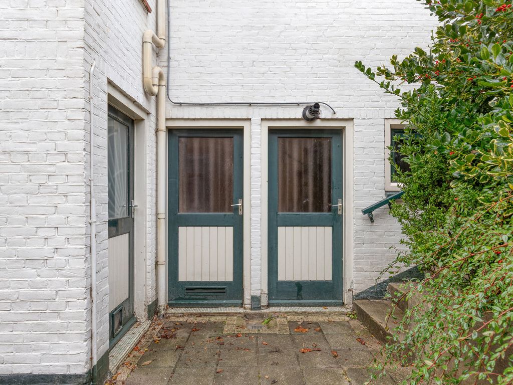 Pastoriedijk 296, Pernis