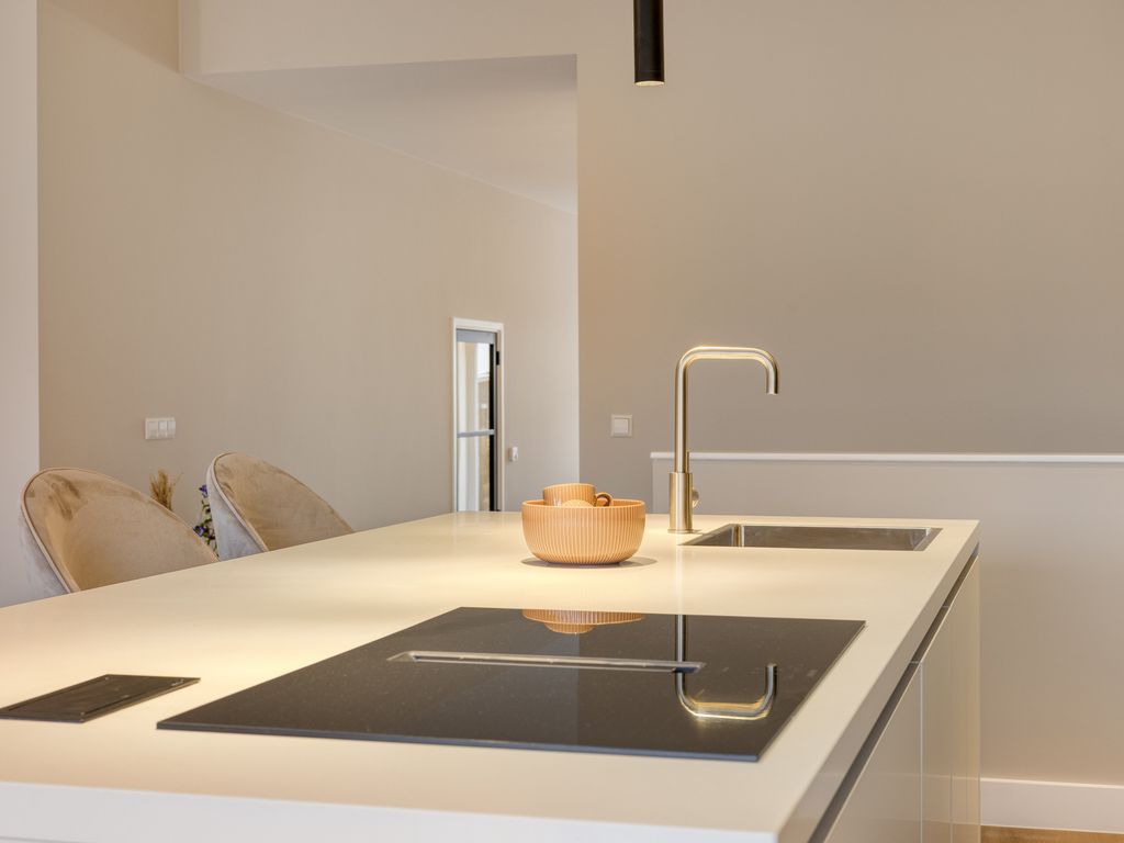 Dorpsstraat 6, Poortugaal