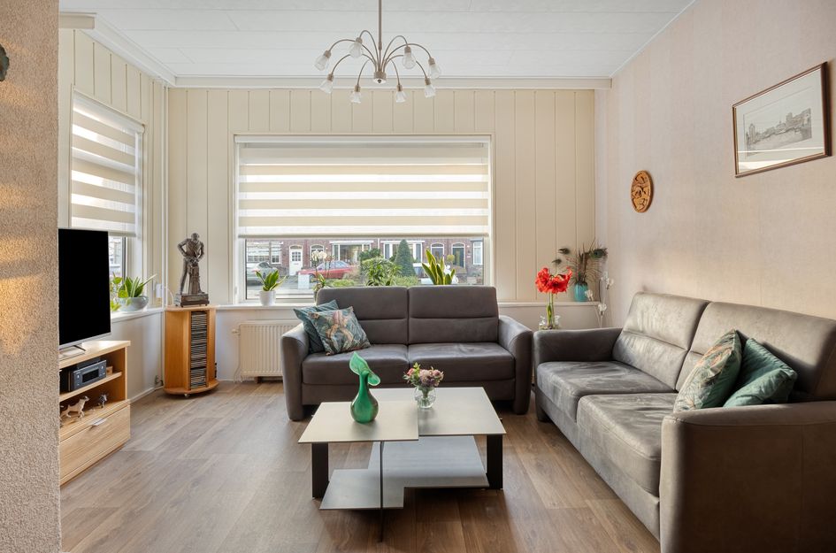 Burgemeester van Esstraat 80