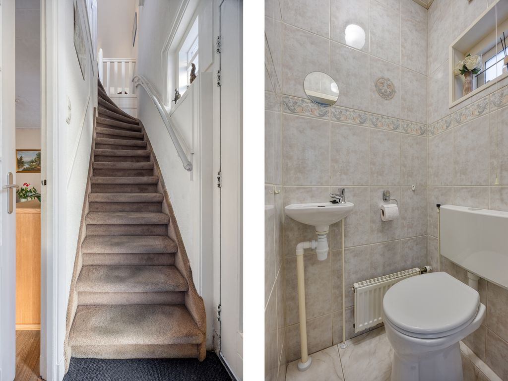 Burgemeester van Esstraat 80, Pernis