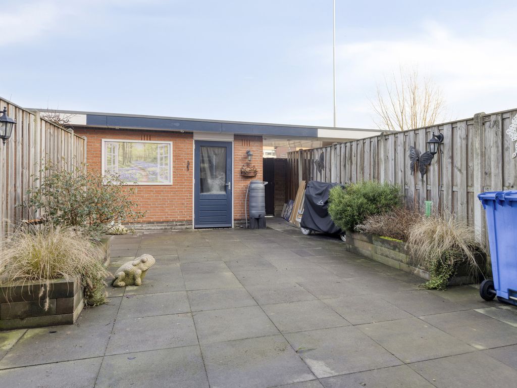 Nieuwe Wetering 259, Hoogvliet