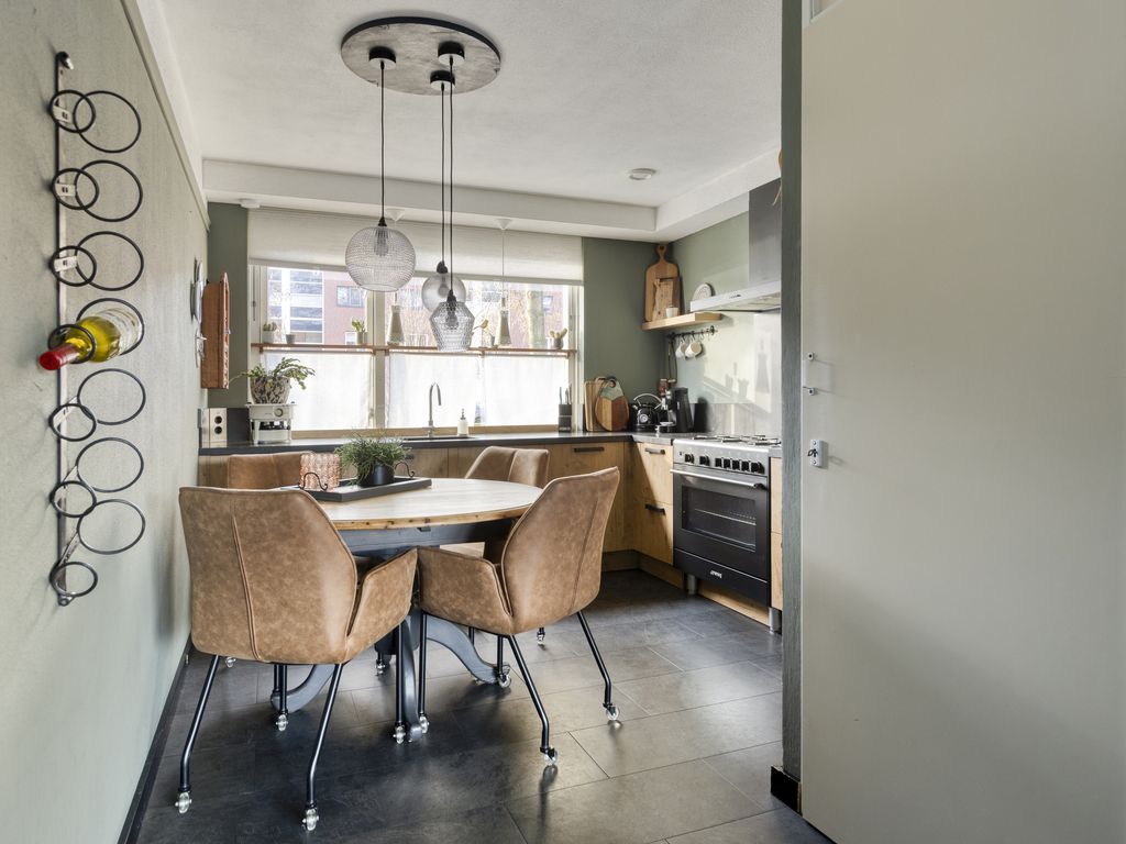 Nieuwe Wetering 259, Hoogvliet