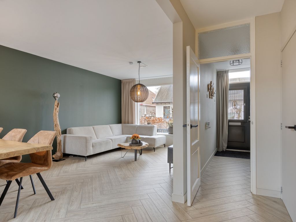 Kerkstraat 24, Poortugaal