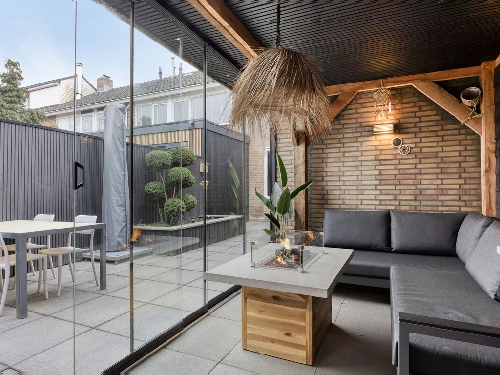 Kerkstraat 24, Poortugaal