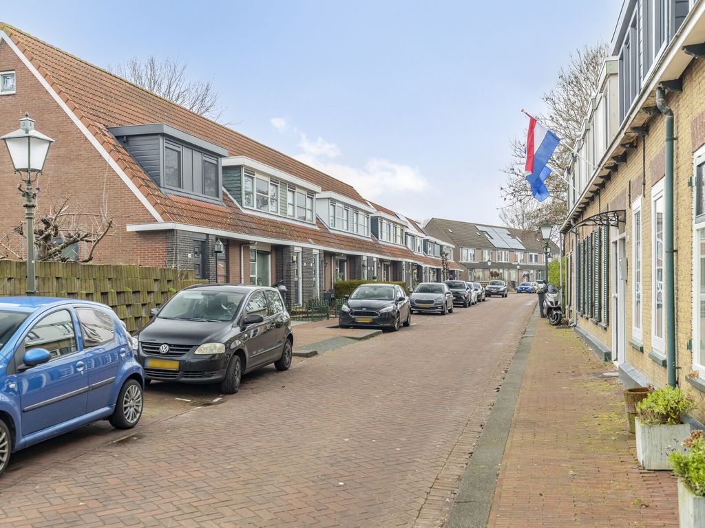 Pastoriedijk 548, Pernis