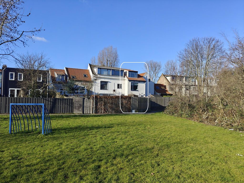 Pastoriedijk 548, Pernis