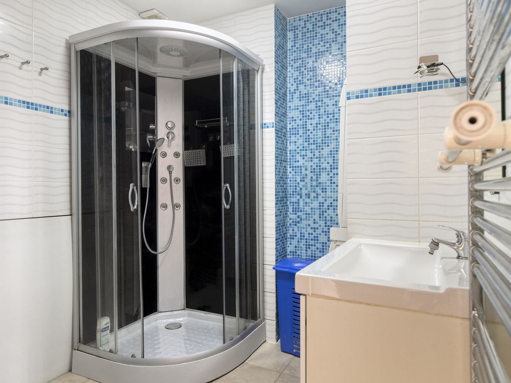 Bas Jungeriusstraat 194A, Rotterdam