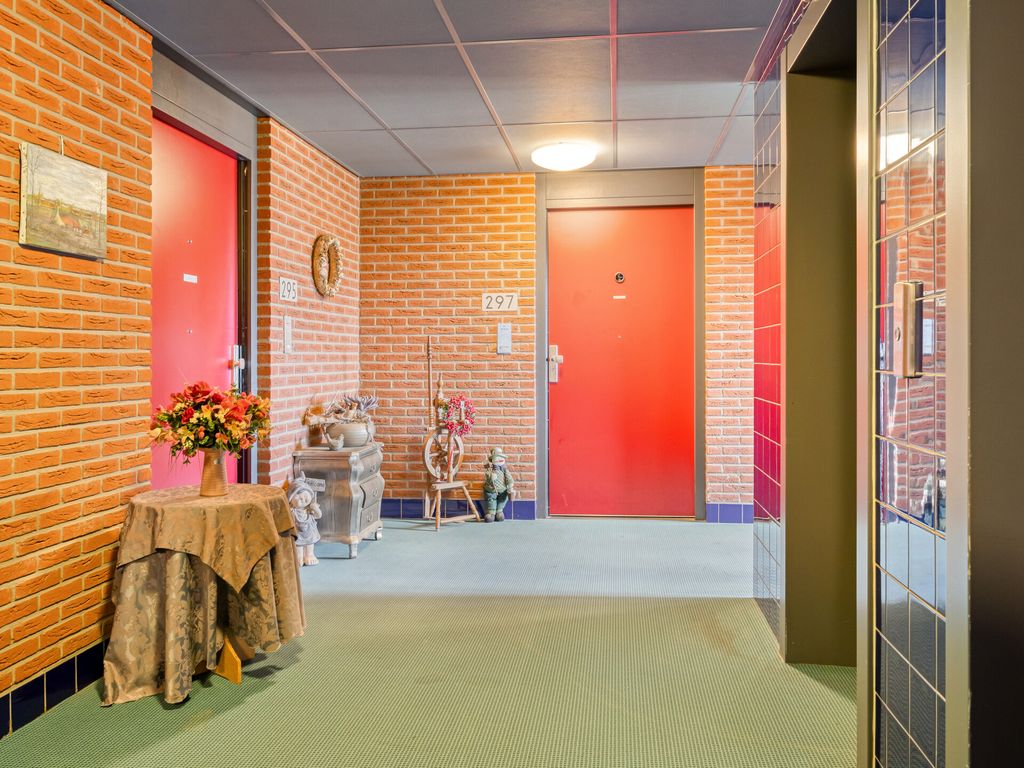 Othelloweg 295, Hoogvliet