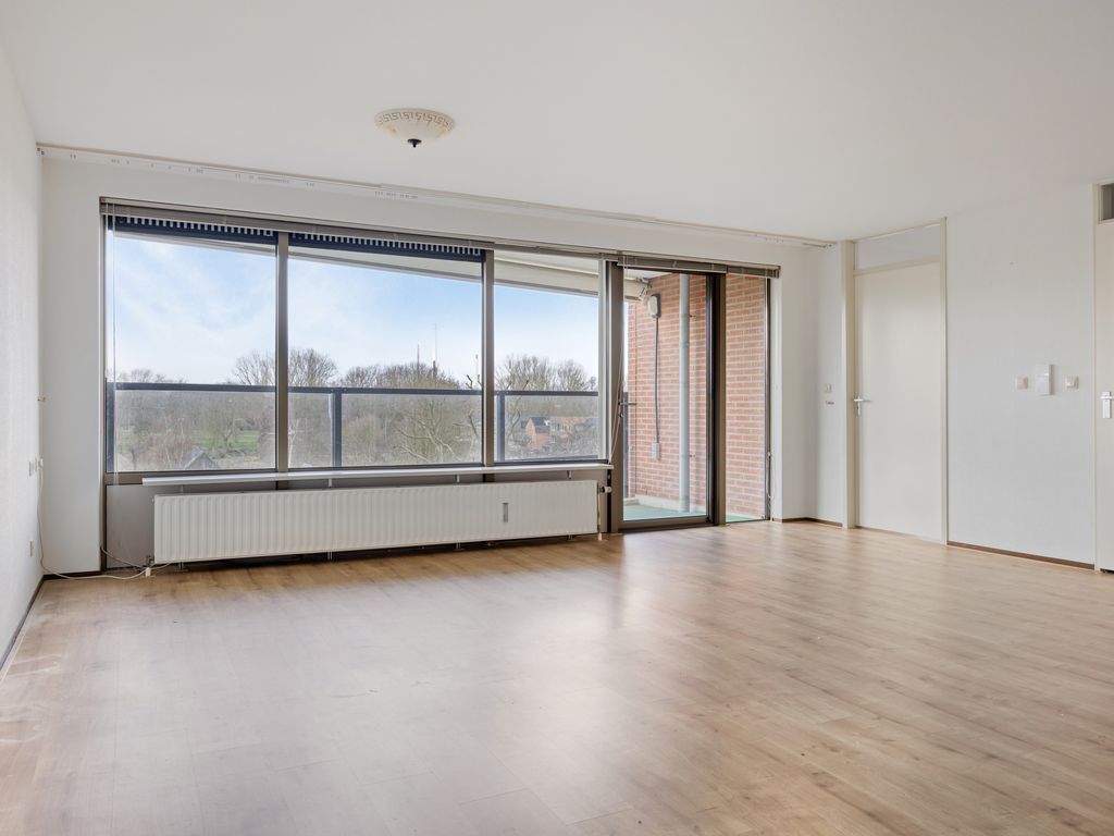 Othelloweg 295, Hoogvliet