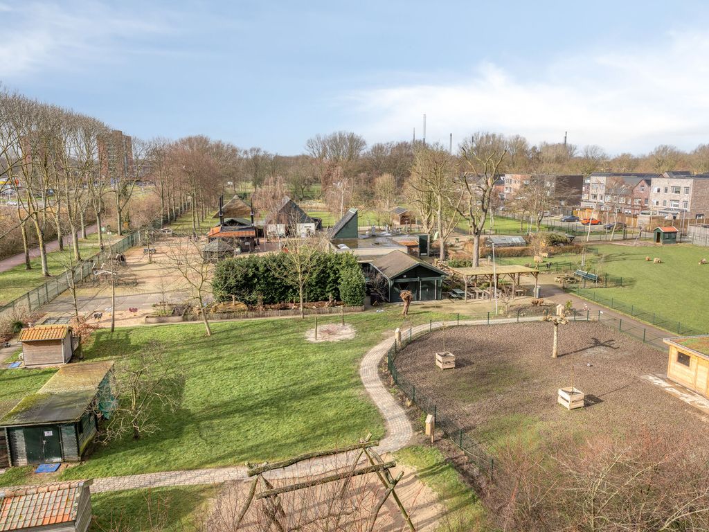 Othelloweg 295, Hoogvliet