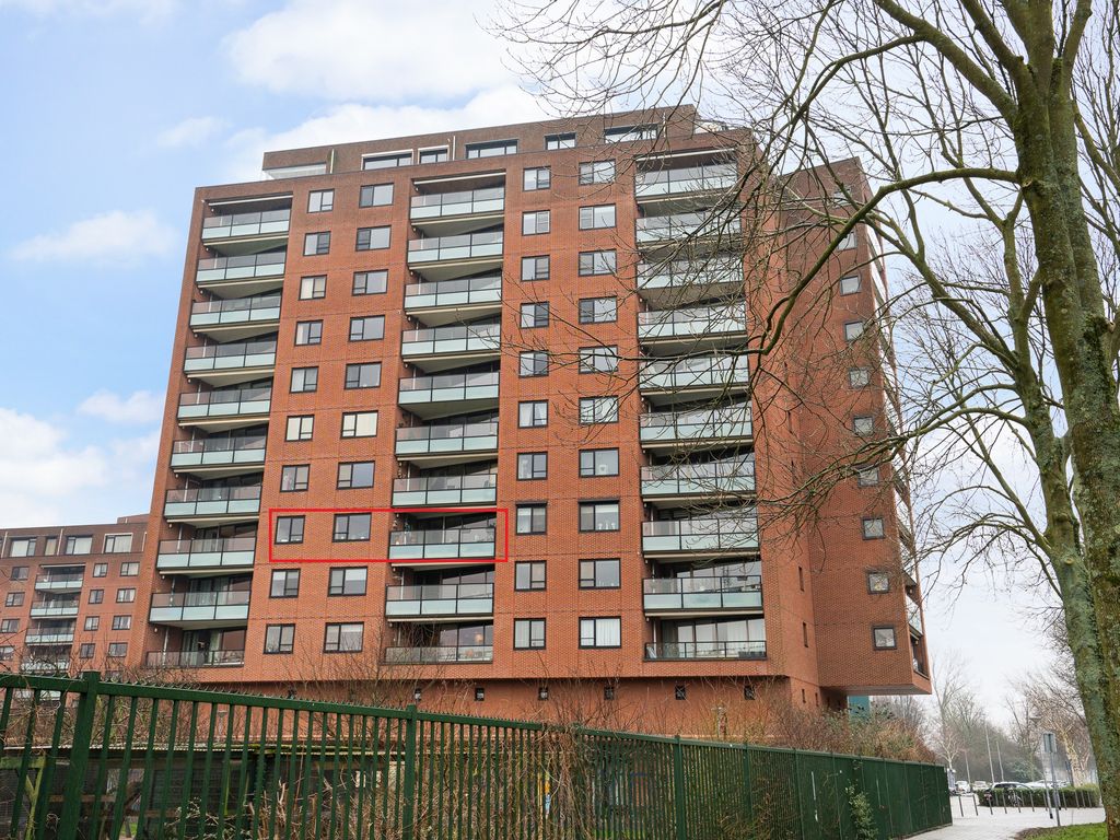 Othelloweg 295, Hoogvliet