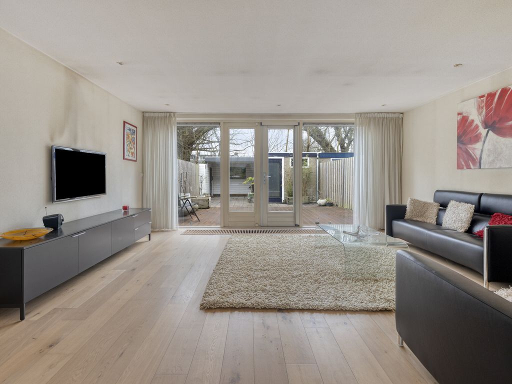 Zalmsteek 34, Hoogvliet