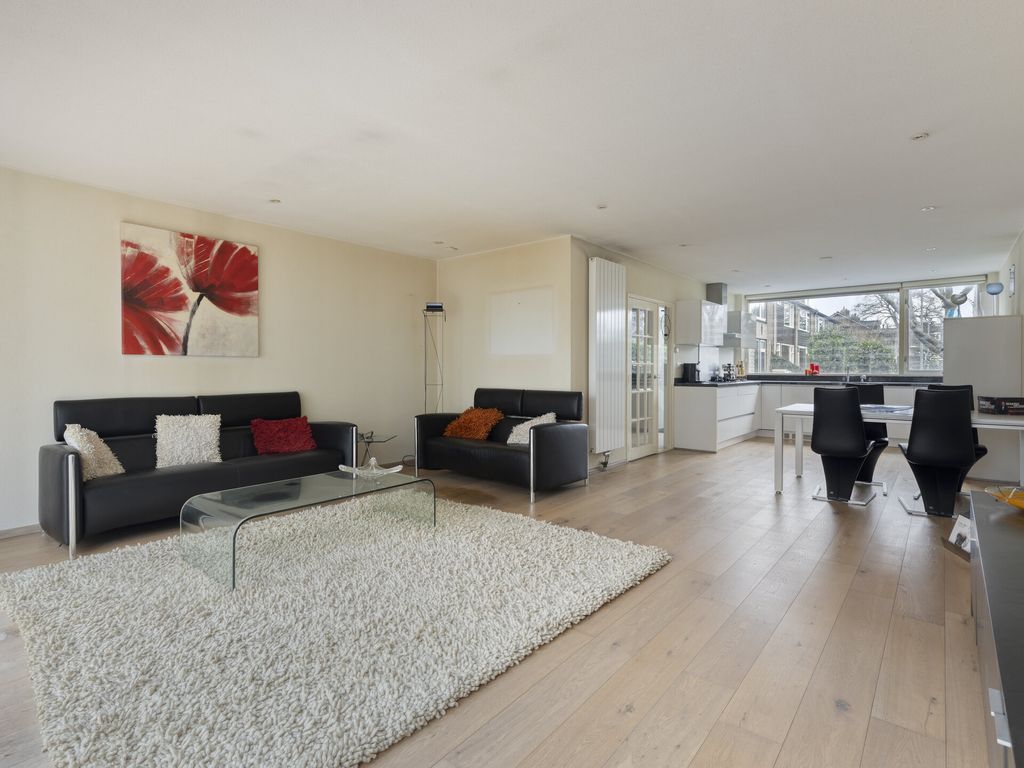 Zalmsteek 34, Hoogvliet