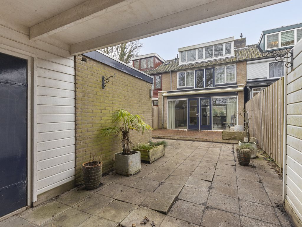 Zalmsteek 34, Hoogvliet