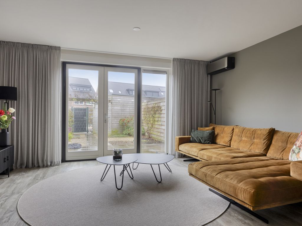 Karel Appellaan 51, Rhoon