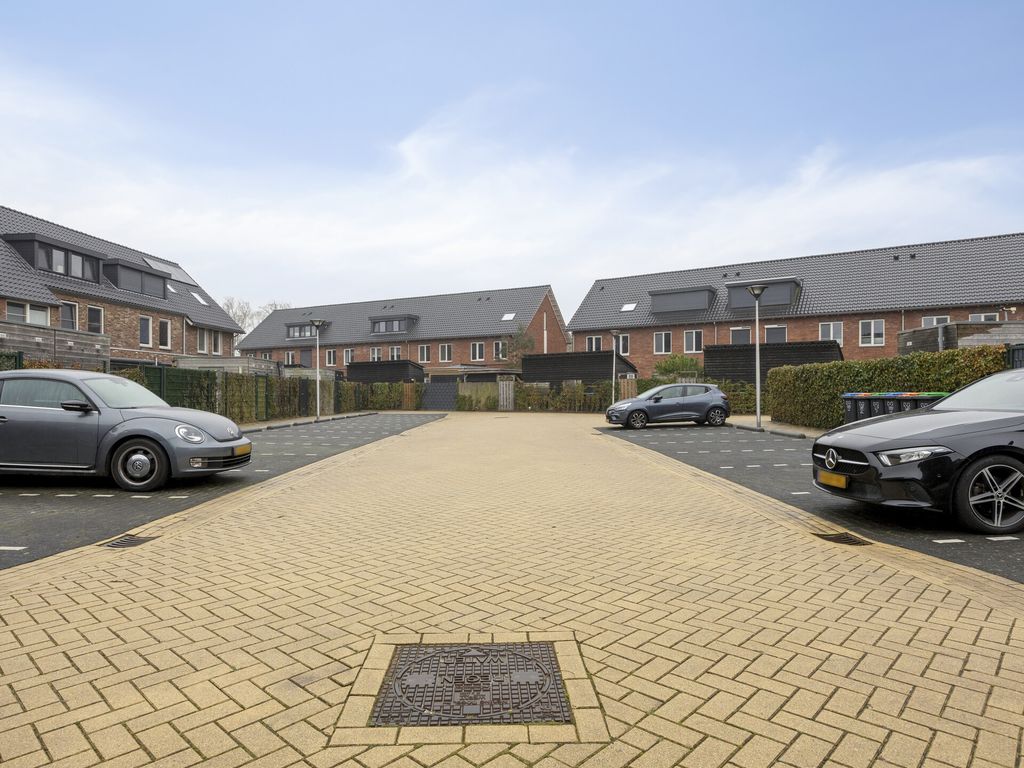 Karel Appellaan 51, Rhoon