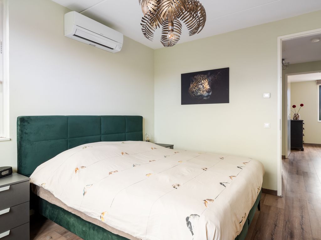 Vermaetweg 81, Pernis