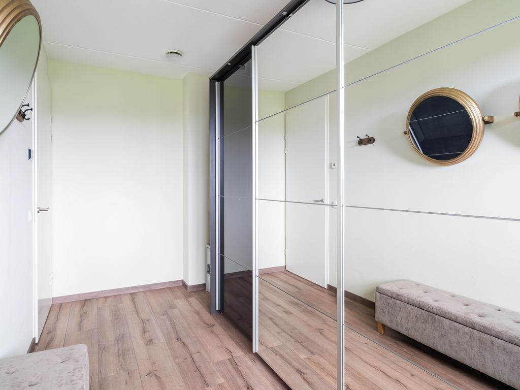 Vermaetweg 81, Pernis